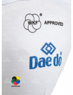 Heren kruisbeschermer WKF goedgekeurd Daedo