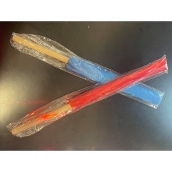 Drapeau d’arbitrage avec manche en bois