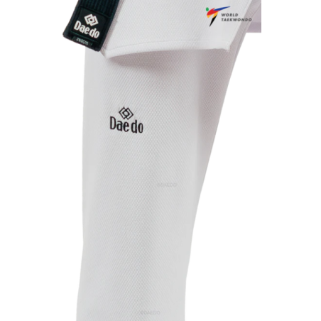 WT-stijl wedstrijd dobok met zwarte kraag